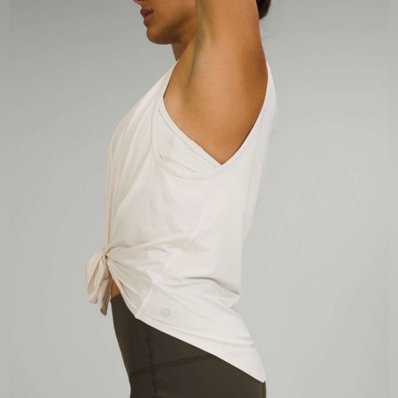Lululemon Flow Y 2-in-1 Yoga Tank Top A–C Cups White Opal Size 4 - Picture 3 of 10